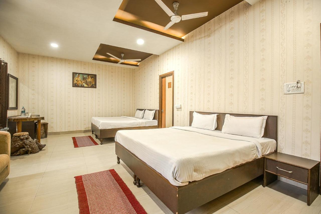 Hotel Hk Continental Амритсар Экстерьер фото