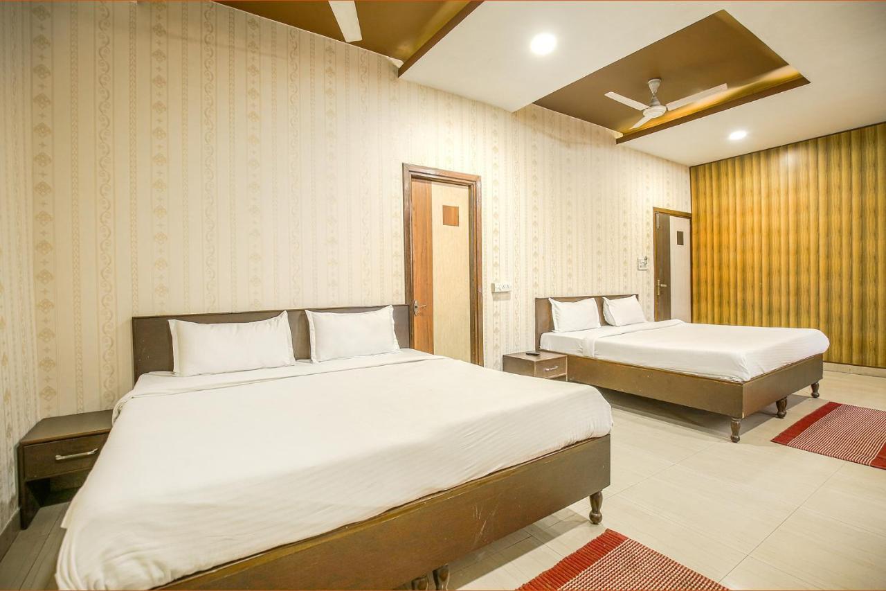 Hotel Hk Continental Амритсар Экстерьер фото