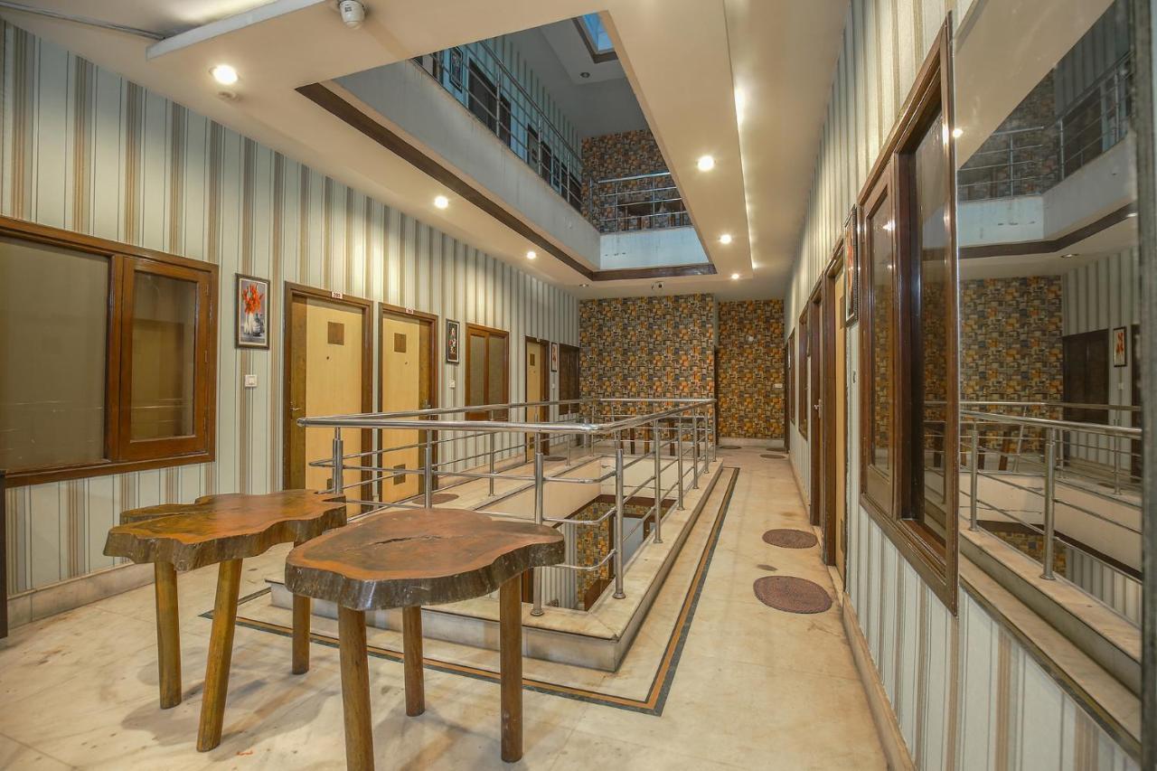 Hotel Hk Continental Амритсар Экстерьер фото